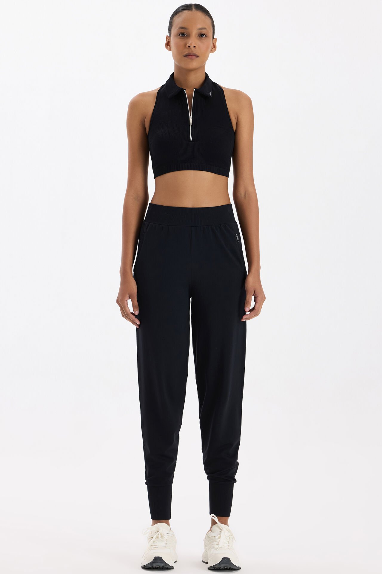 Cepli Dikişsiz Jogger Pantolon Siyah