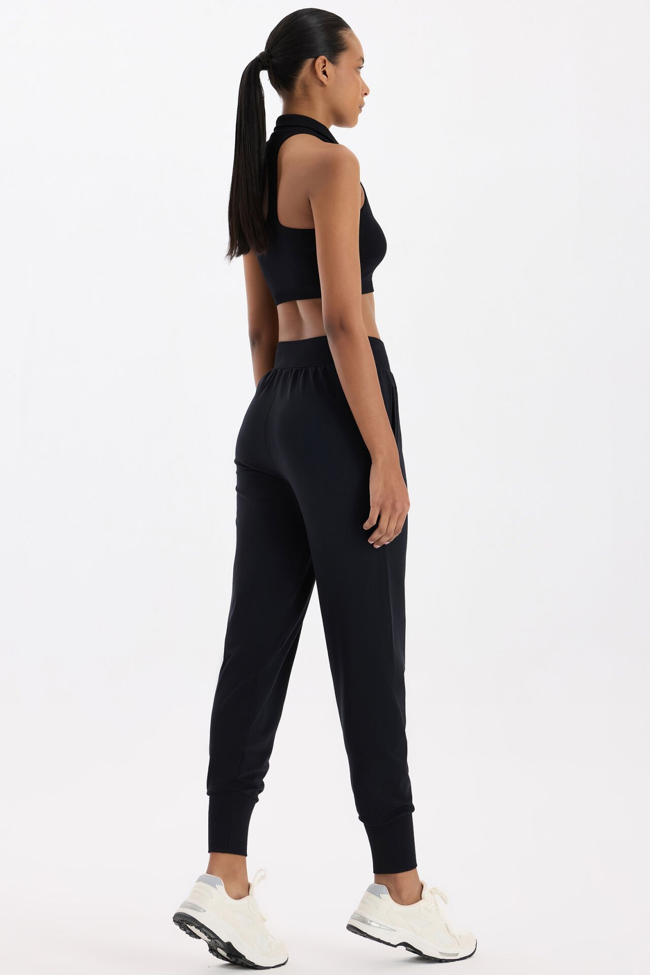 Cepli Dikişsiz Jogger Pantolon Siyah