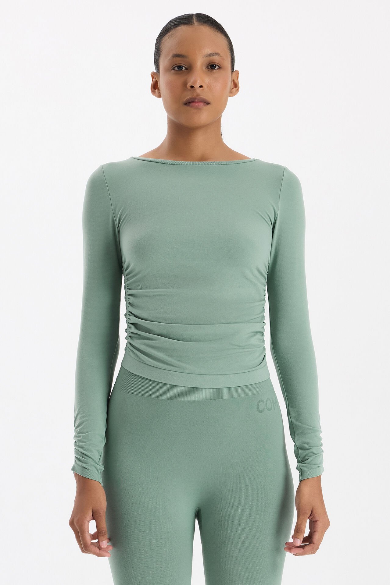 Kolları ve Yanları Büzgülü Uzun Kollu Spor Üst Deniz Köpüğü