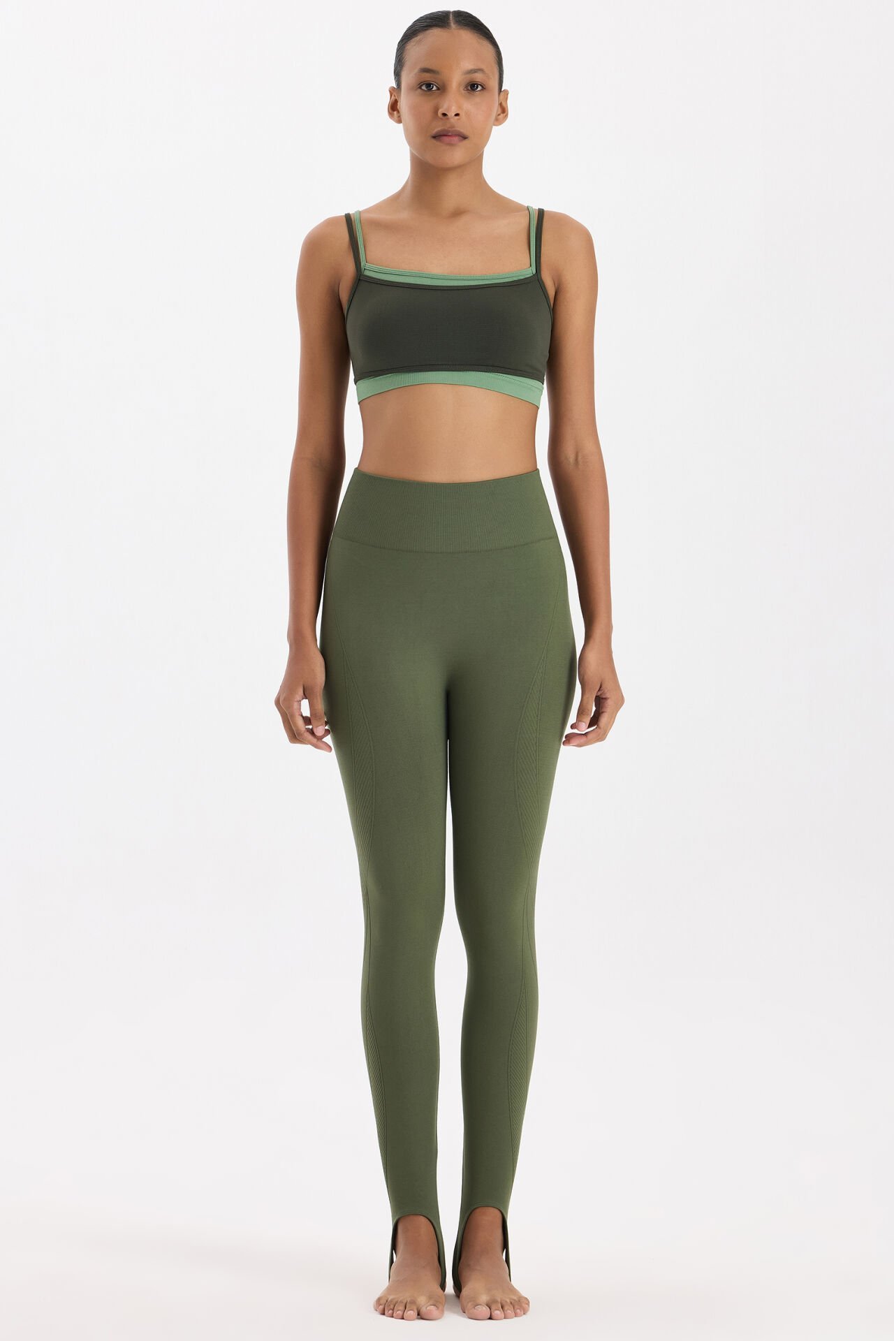 Füzo Toparlayıcı Tayt Koyu Yaprak Yeşili