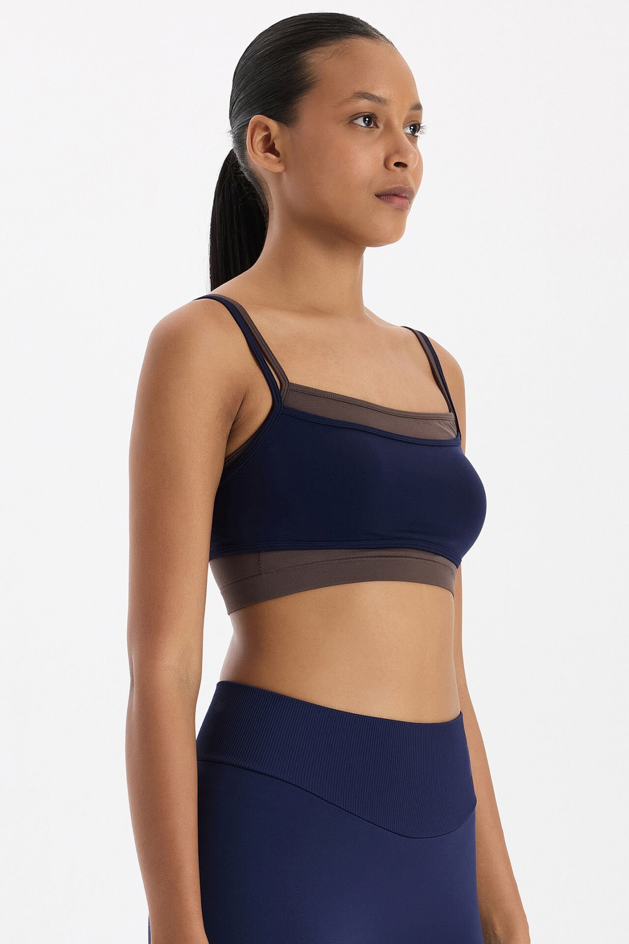 Üst Üste Geçmeli Pedli Spor Bra Oxford Blue/Kakao Dansı