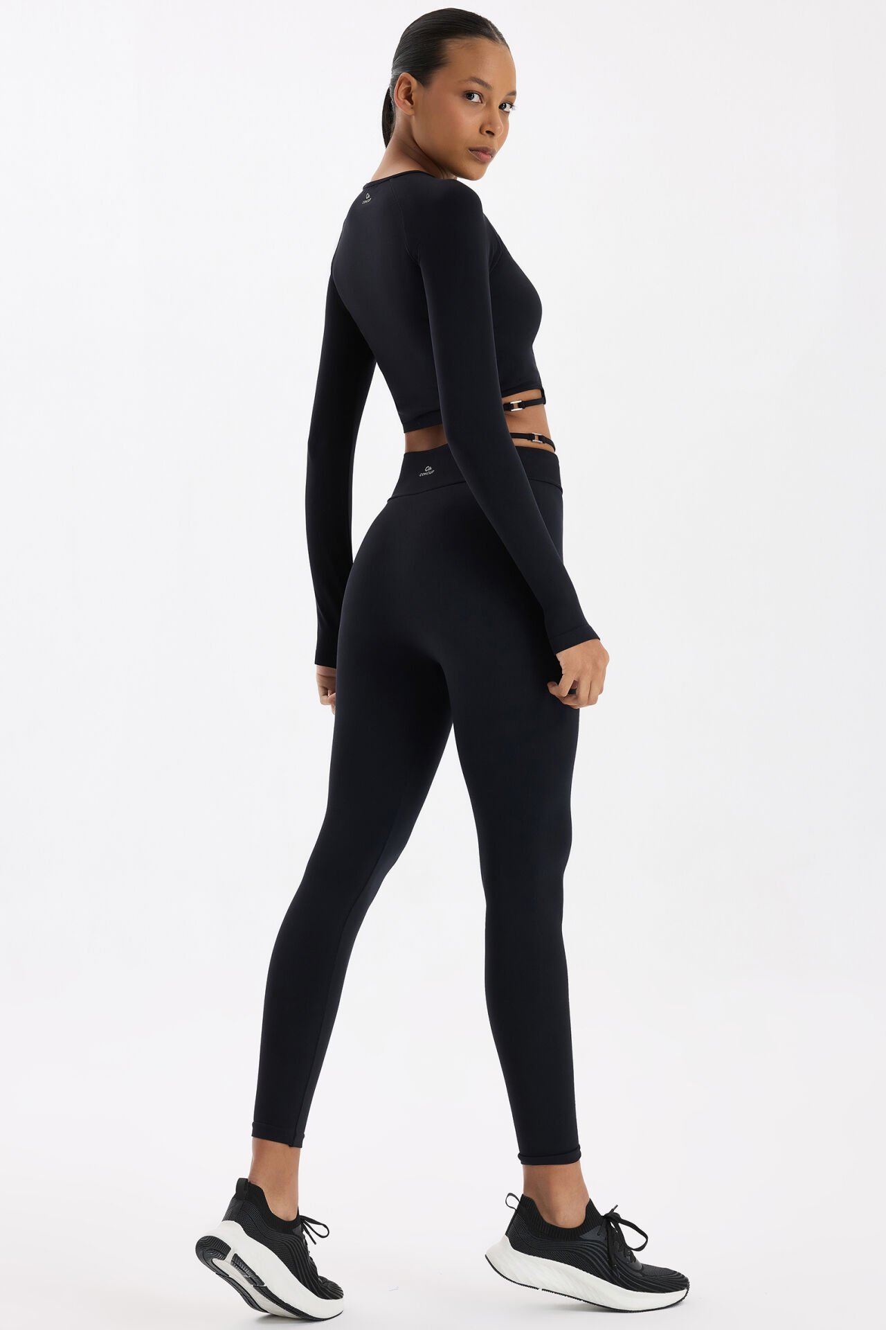 Tokalı Beli Pencereli Spor Tayt Siyah