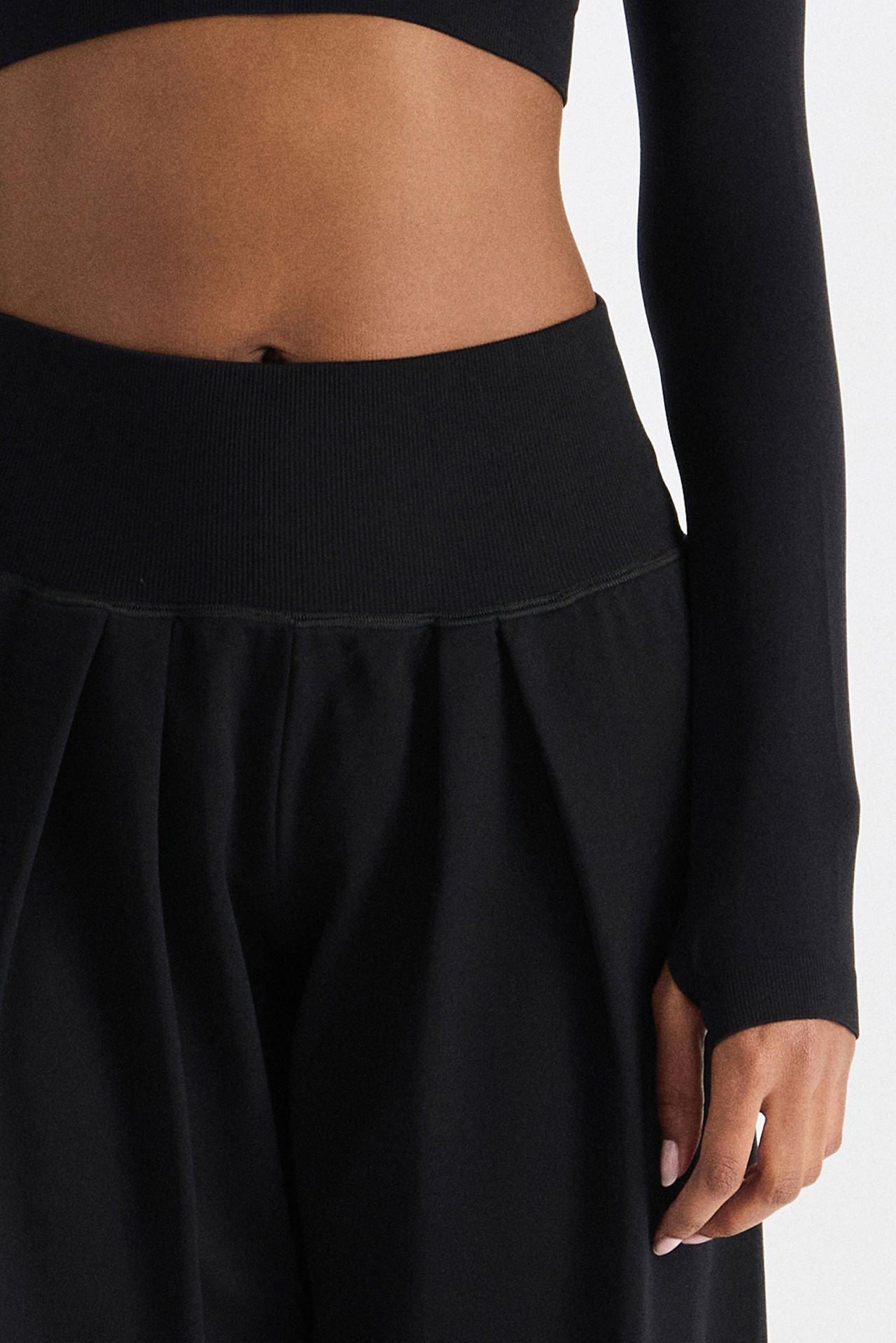 Soft Kumaş Dokulu Dikişsiz Jogger Pantolon Siyah