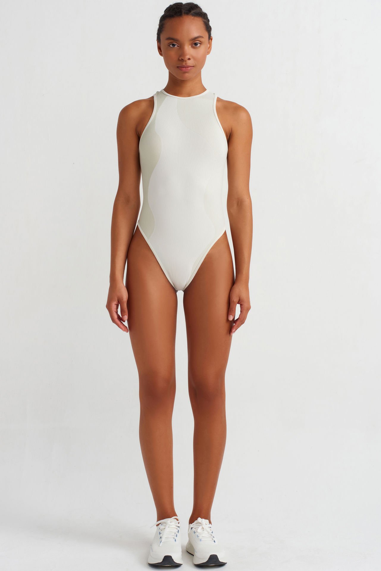 İnce Fitilli Alttan Çıtçıtlı Spor Body Bej Yeşil