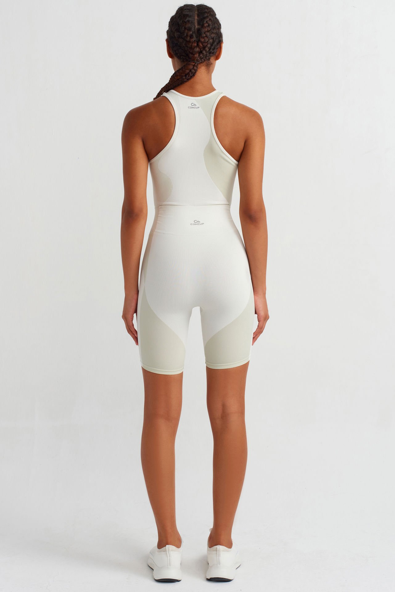 İnce Fitilli Alttan Çıtçıtlı Spor Body Bej Yeşil