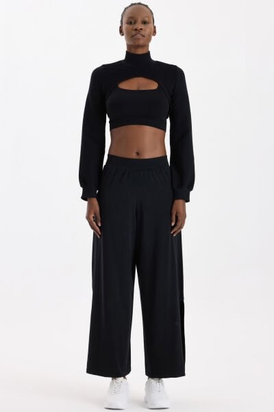 Dikişsiz Yırtmaçlı Pantolon Siyah