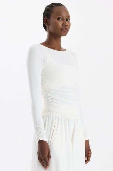 Kolları ve Yanları Büzgülü Uzun Kollu Spor Üst Kırık Beyaz