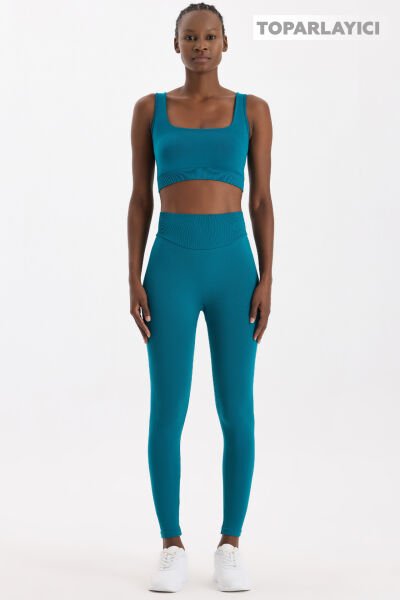 Oval Kemer Tasarımlı Toparlayıcı Tayt Milenyum Yeşili