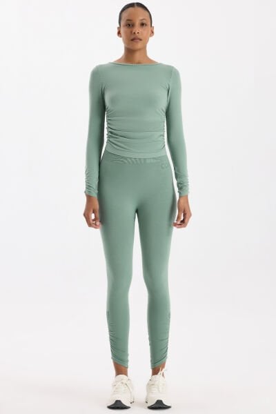 Paçası Büzgülü Spor Tayt Deniz Köpüğü