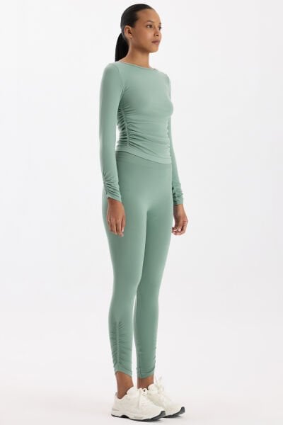 Paçası Büzgülü Spor Tayt Deniz Köpüğü