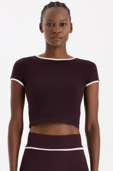 Kontrast Biyeli Spor Tişört Burgundy