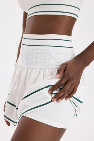 Şortlu Tenis Eteği Kırık Beyaz
