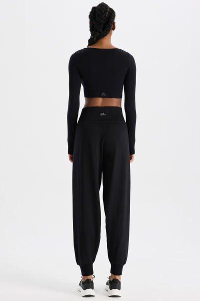 Soft Kumaş Dokulu Dikişsiz Jogger Pantolon Siyah
