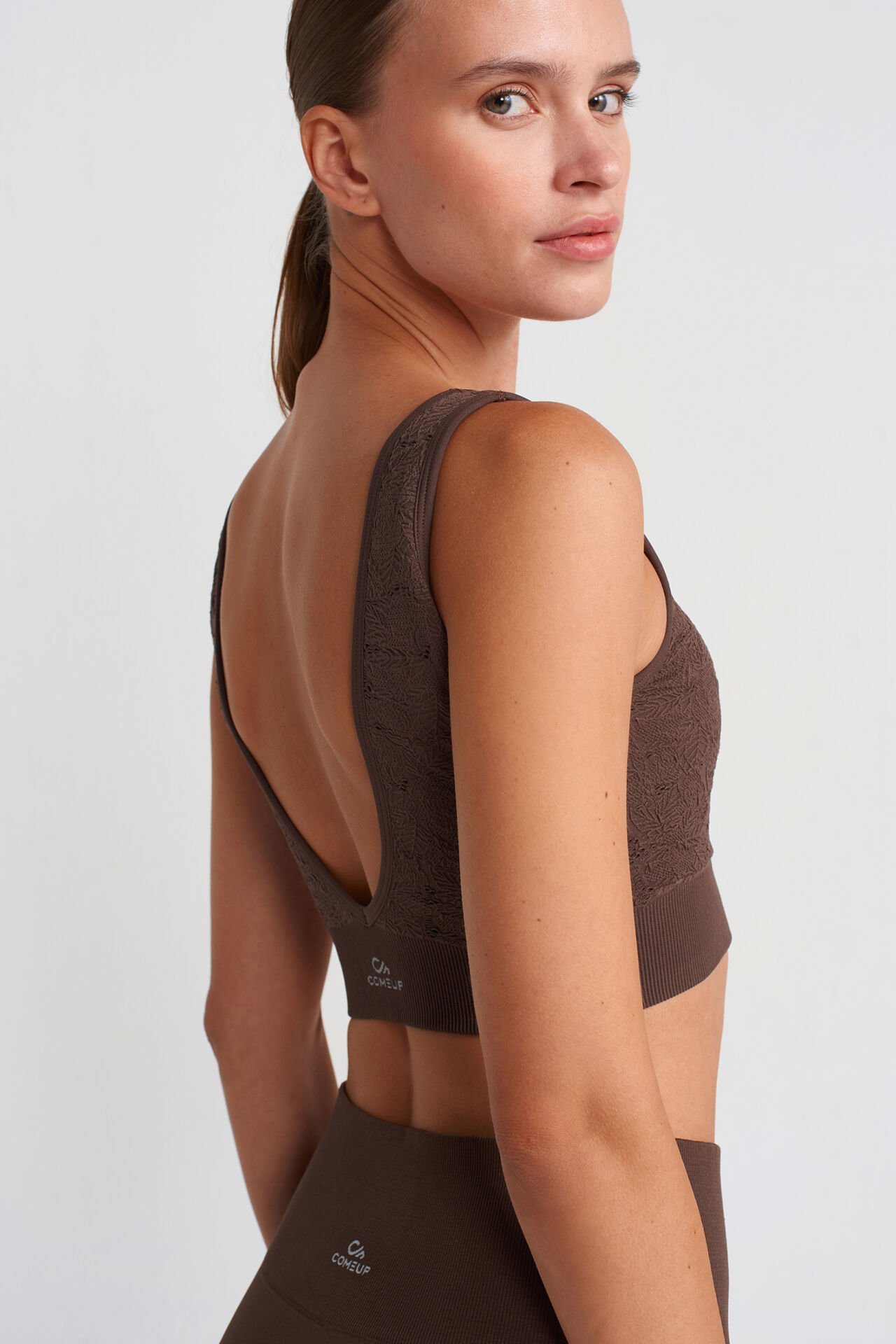 Dantel Görünümlü Pedli V Yaka Spor Sütyeni Chocolate