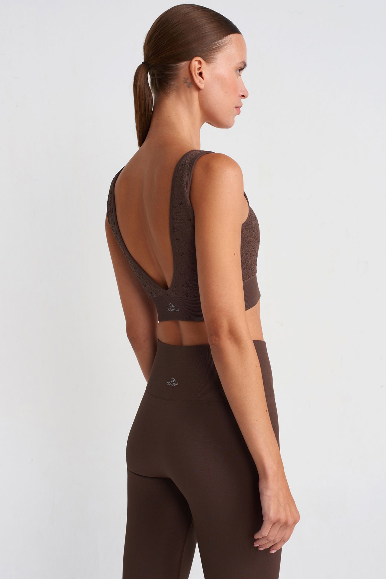 Dantel Görünümlü Pedli V Yaka Spor Sütyeni Chocolate
