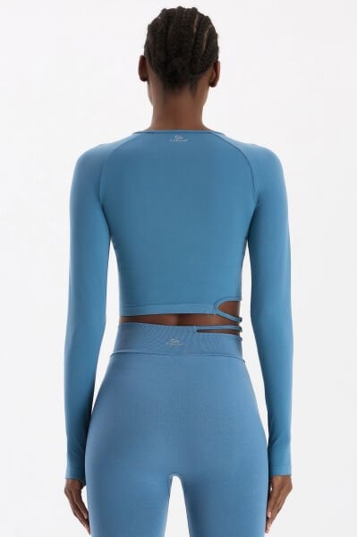 Tokalı Parmak Geçmeli Crop Top Kozmoz Mavi