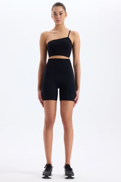 Kabarık Jakarlı Spor Şort Siyah