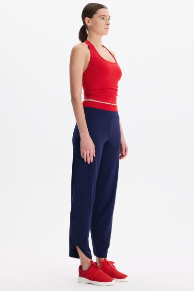 Halter Yaka Göğüs Pedli Crop Atlet Goji Berry