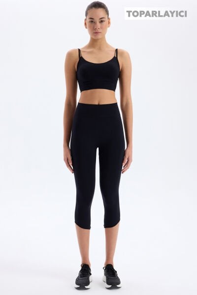 Jakar Detaylı Crop Boy Toparlayıcı Tayt Siyah