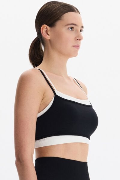 Üst Üste Geçmeli Pedli Spor Bra Beyaz/Siyah