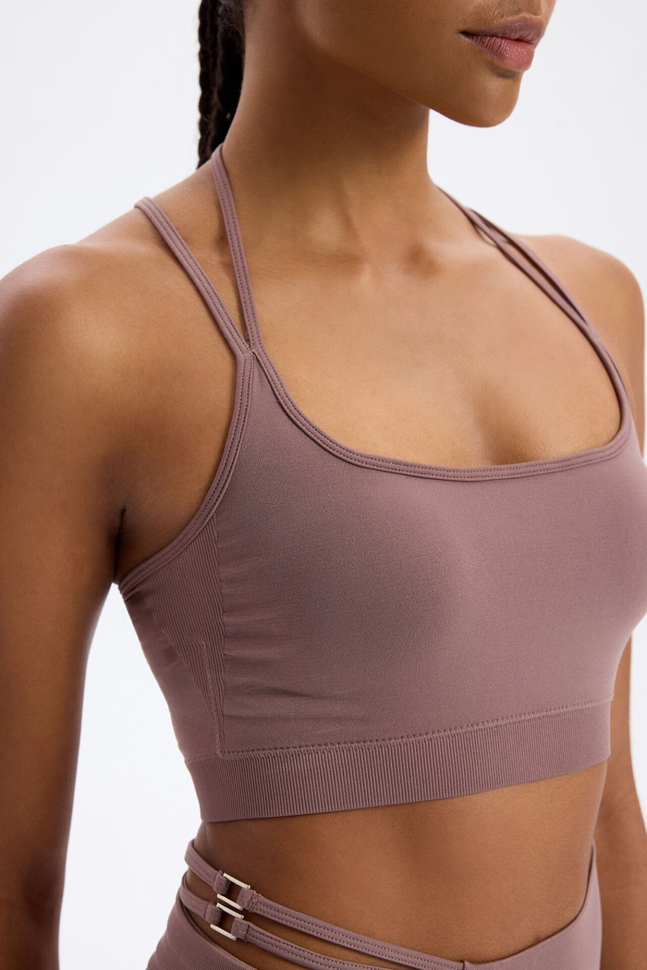 İp Askılı Toka Örgü Detaylı Sporcu Sütyeni Mocha