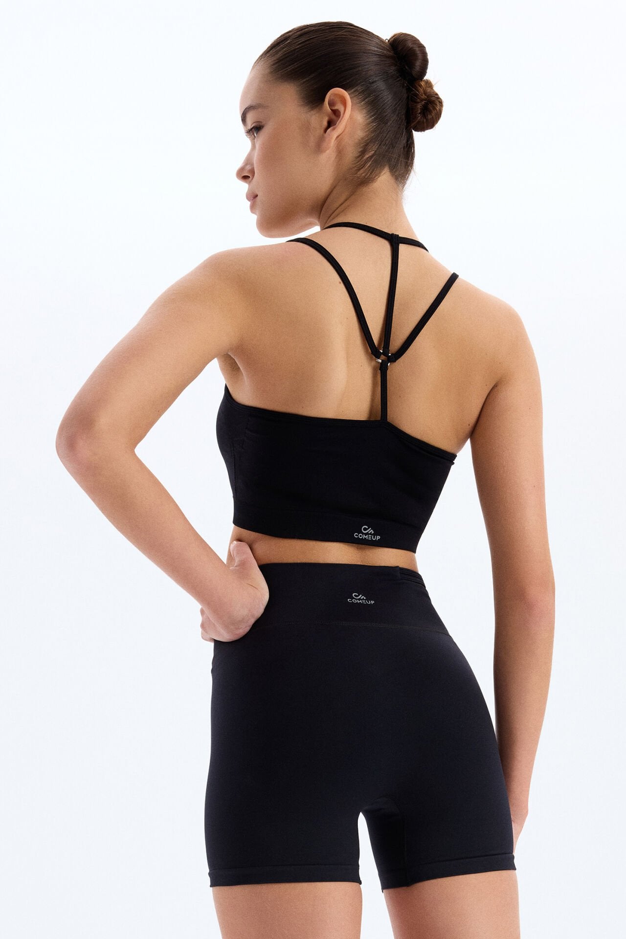 İp Askılı Toka Örgü Detaylı Sporcu Sütyeni Siyah