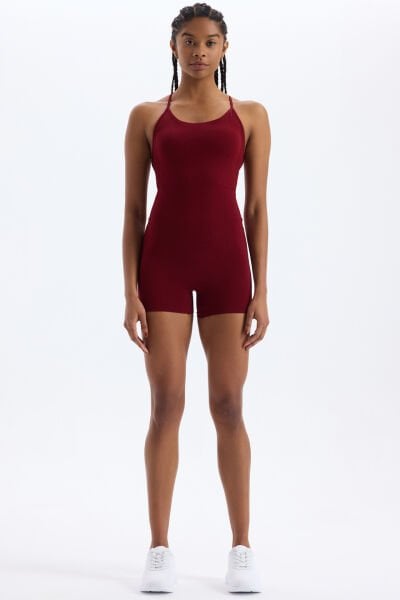 İp Askılı Sırtı Çapraz Detaylı Şort Tulum Scarlet Kırmızısı