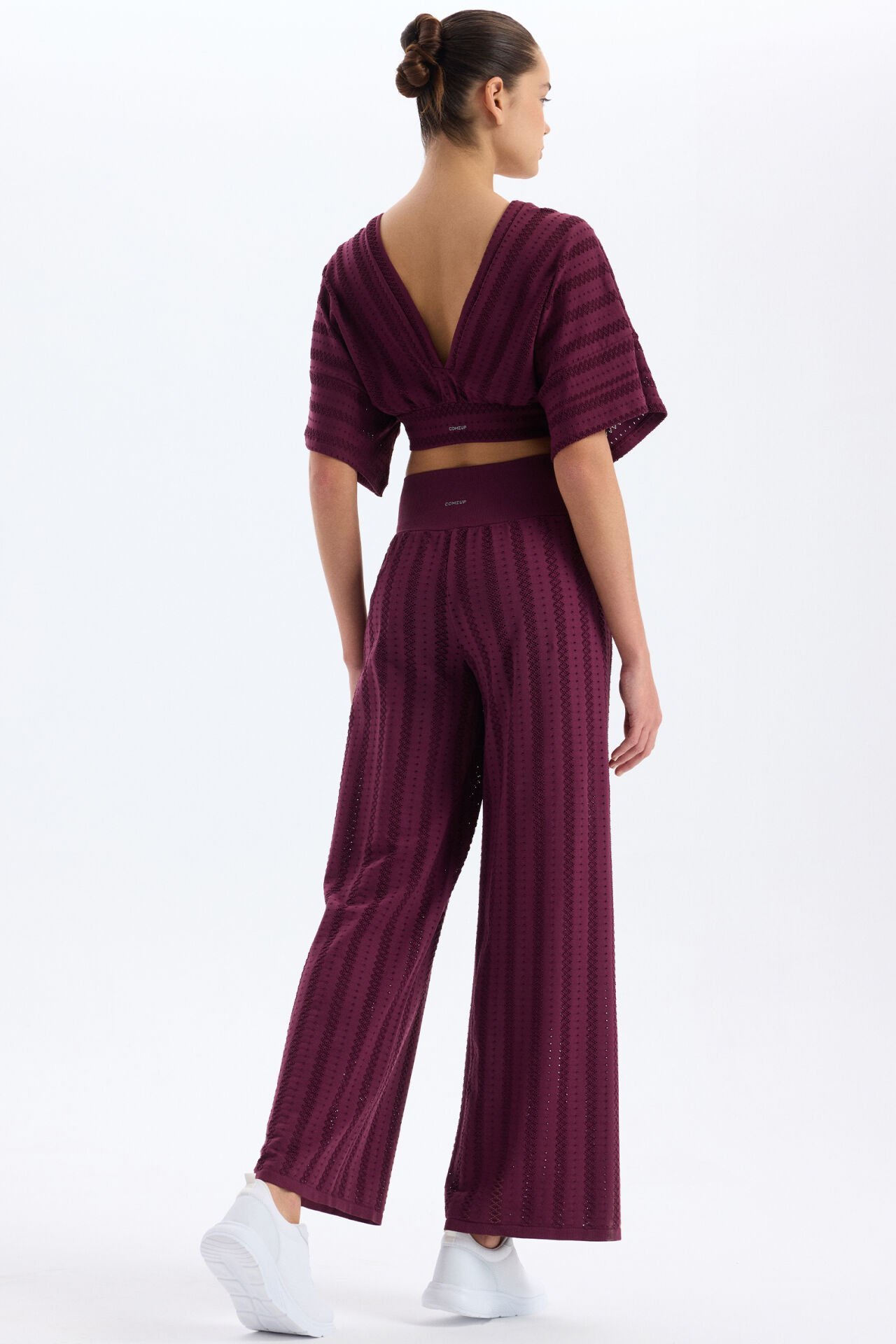 Jakarlı Delik Desenli Şortlu Pantolon Mürdüm