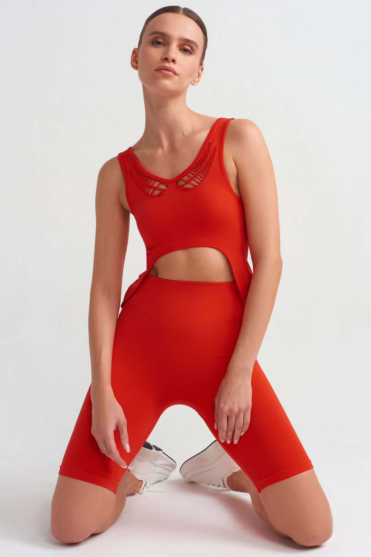 V Bel Orta Toparlayıcı Biker Şort Ateş Kırmızı