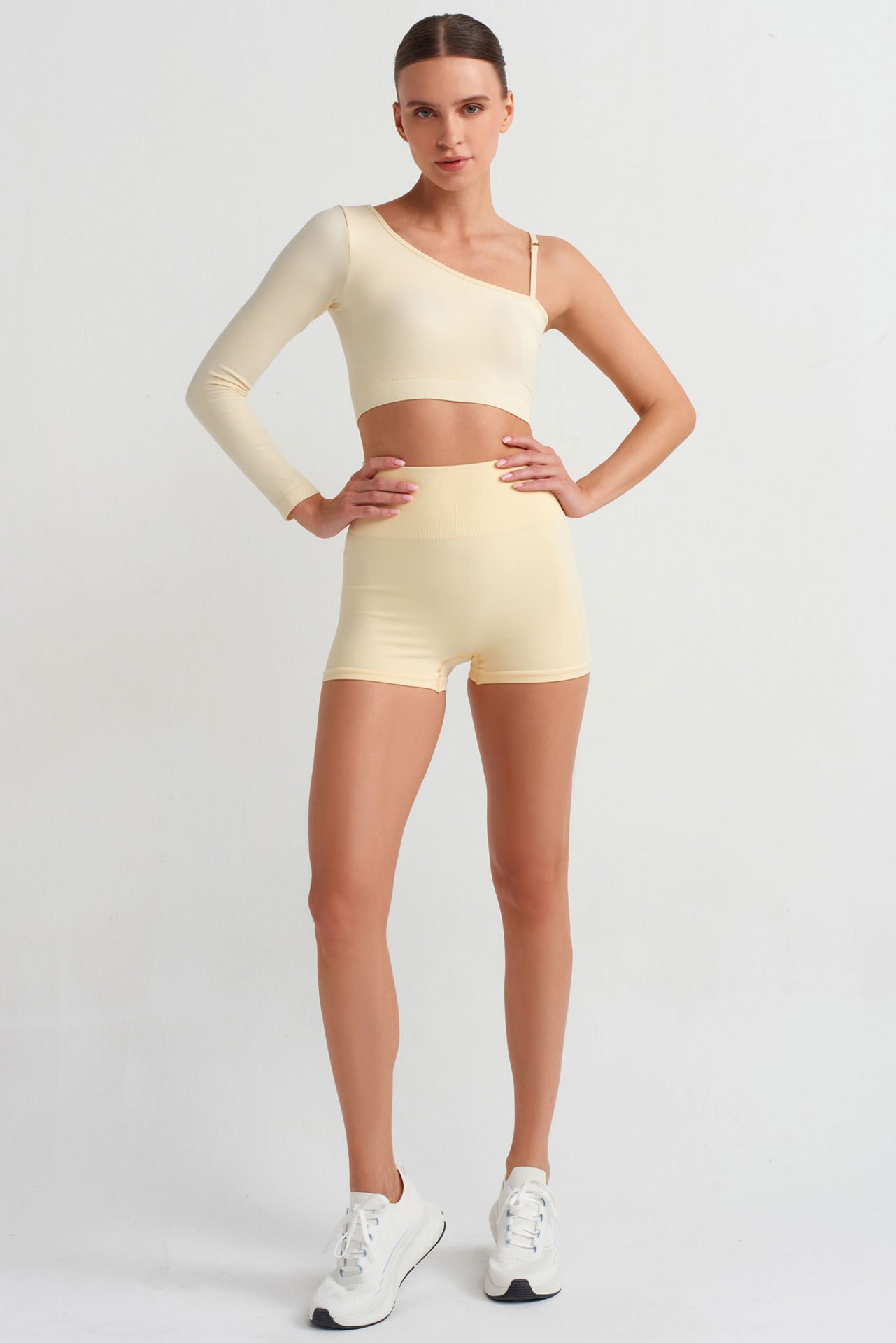 Toparlayıcı Şort Soft Sarı