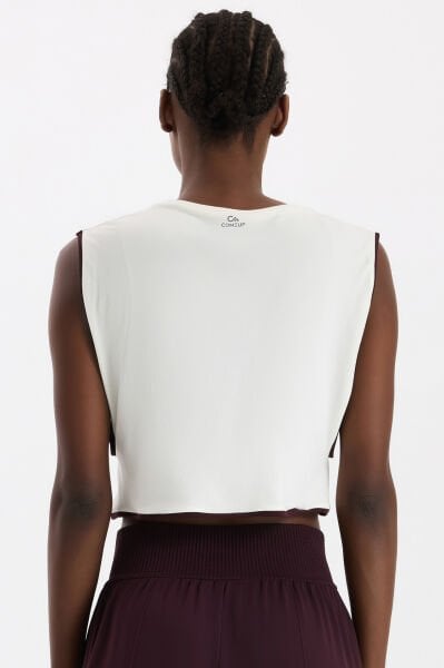 Kontrast Biyeli Sıfır Kol Crop Top Kırık Beyaz